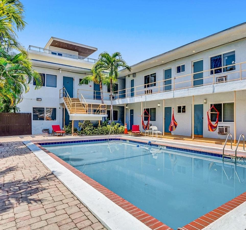 Walk To Dania Beach Christmas Getaway Pool Buitenkant foto